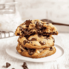Levain Bakery Chocolate Chip Cookies Recipe